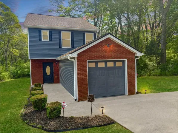 1640 Riverchase Cir NE, Conyers, GA 30013
