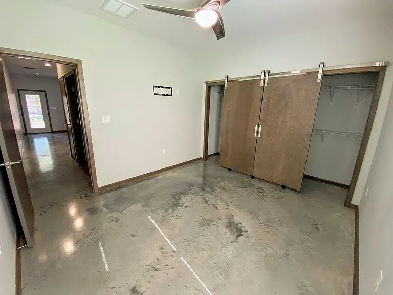 144 Arlington Dr — Photo 10