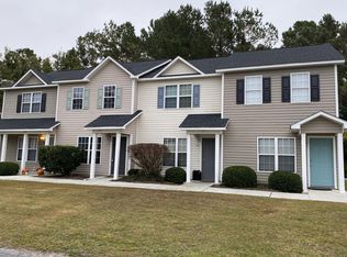 366 Hunting Green Dr #1, Jacksonville, NC 28546