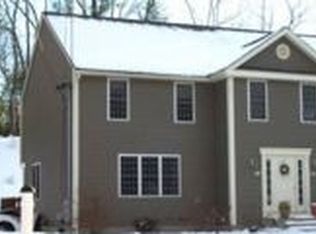 453 NE Main St, Douglas, MA 01516