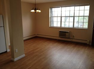 3430 S Grant St APT 304, Englewood, CO 80113