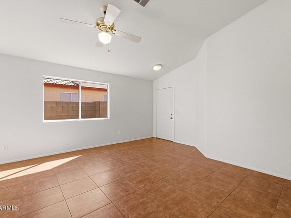 5th image of 3108 W SALTER Drive