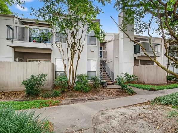 7900 N Stadium Dr APT 42, Houston, TX 77030