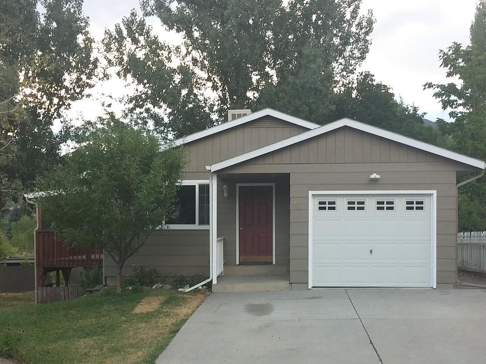 1st image of 15 Alder Dr