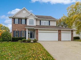 12754 Sunset Ter, Clive, IA 50325