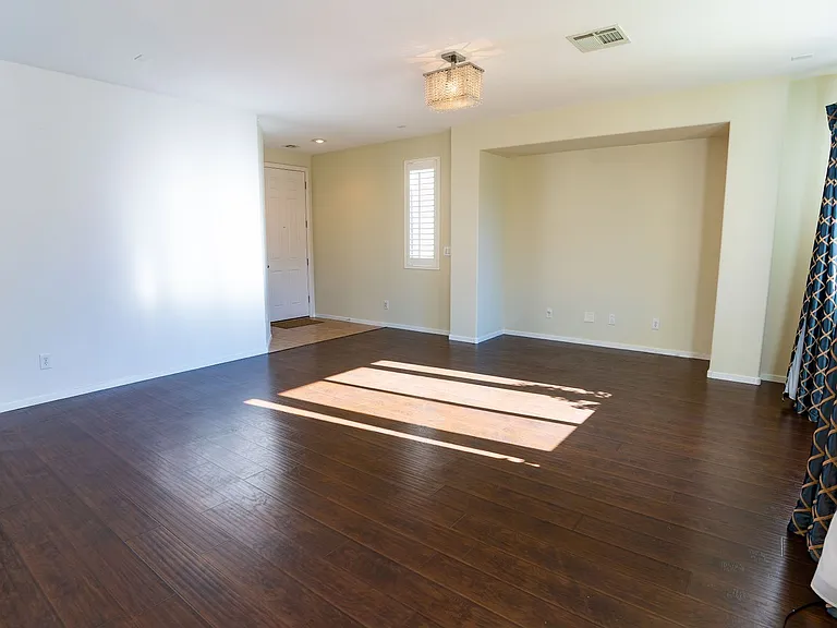 10643 Tray Mountain Ave — Photo 3