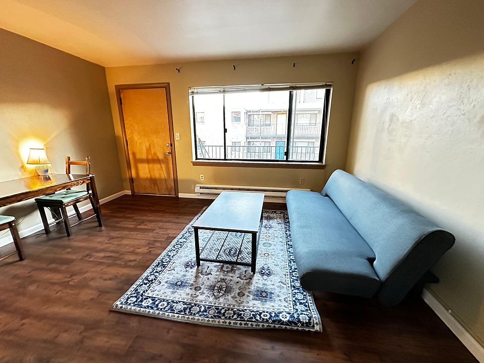 1st image of 4145 11th Ave NE APT 20