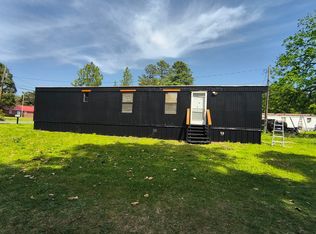 213 Peach St, Candor, NC 27229