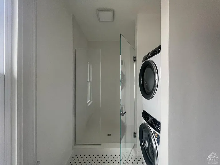 817 Columbia St #2 — Photo 21