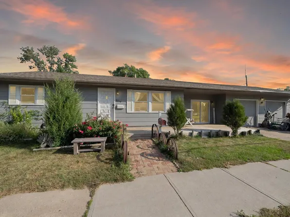 2208 W 2nd St, Sioux Falls, SD 57104