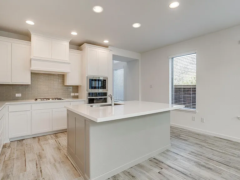 9344 Buckeye Bnd — Photo 9