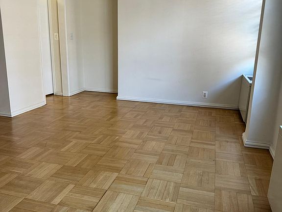 5th image of 401 E 81st St APT 16F