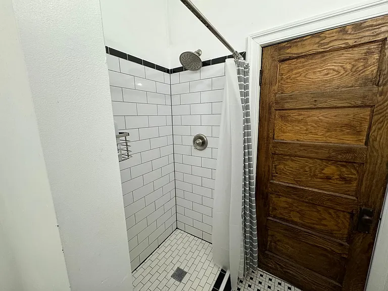 823 Randolph St NW #2 — Photo 7