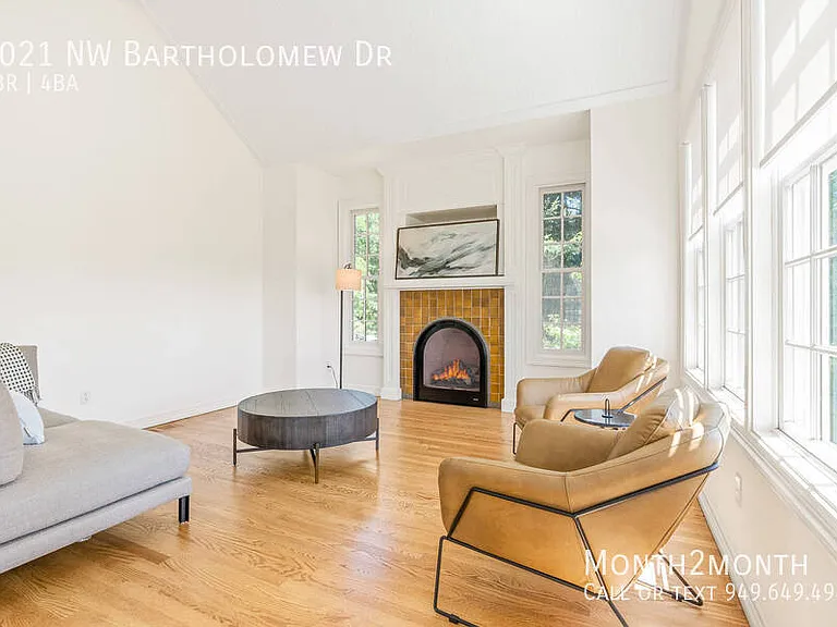 9021 NW Bartholomew Dr — Photo 13