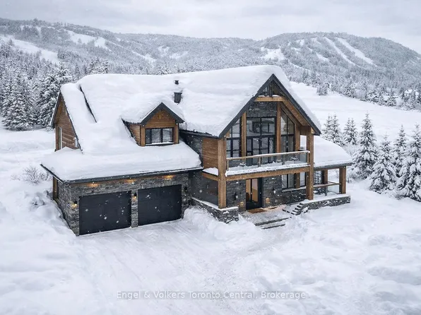 100 Interlaken Ct, The Blue Mountains, ON L9Y 0Z8