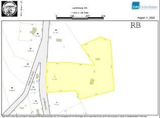 313 Leominster Rd, Lunenburg, MA 01462