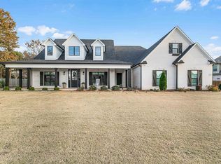 8 Larkson Ln, Jackson, TN 38305