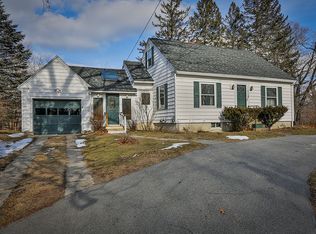 118 Souhegan St, Amherst, NH 03031