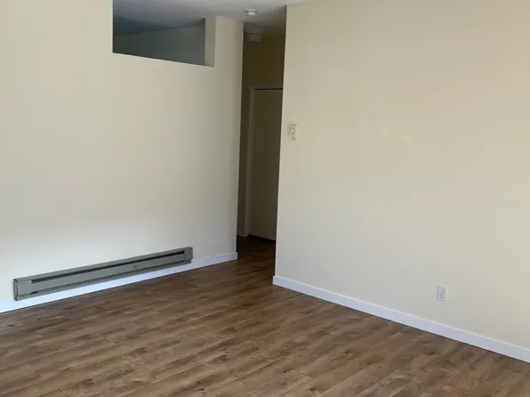 151 Schooner Ct, Richmond, CA 94804