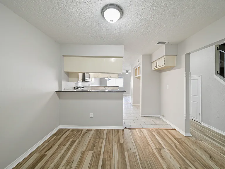 13464 Castilian Dr #2 — Photo 6