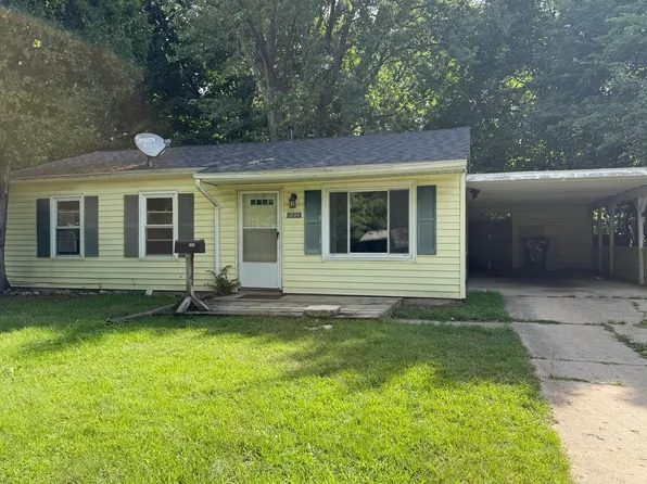 1724 Roselawn Ave, Lansing, MI 48915