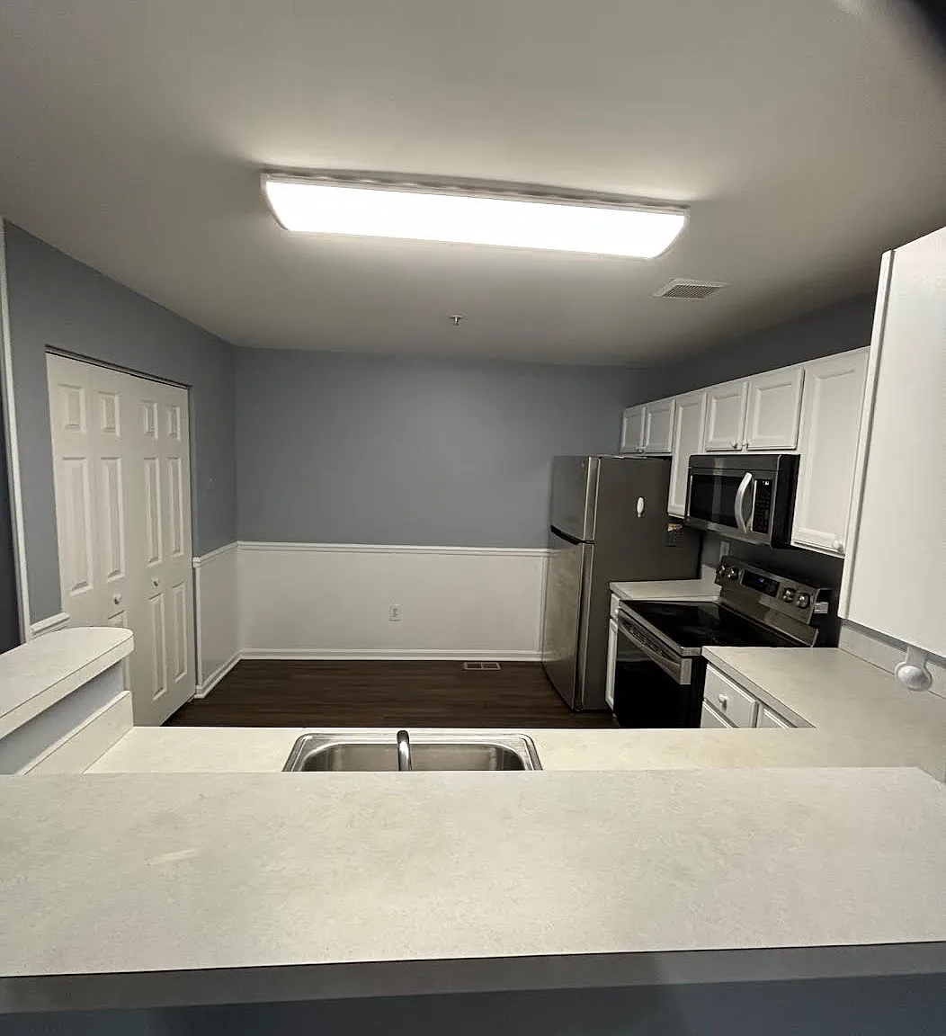 13514 Crusader Way — Photo 3