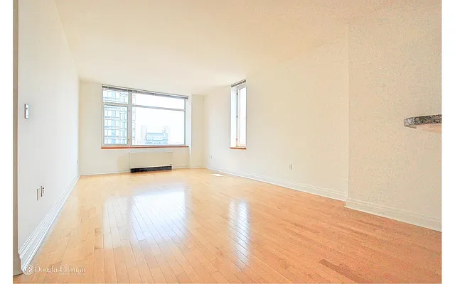 Rented by Douglas Elliman | media 20