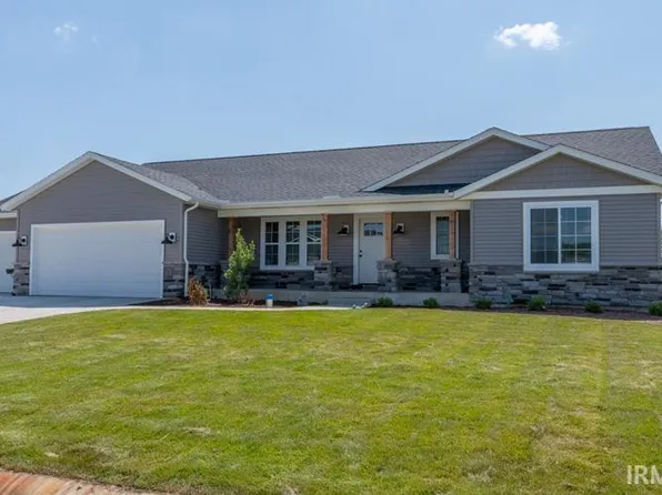30346 Jaxon Dr, Elkhart, IN 46517