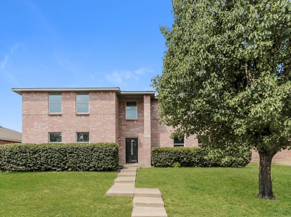 1427 Golden Grass Dr