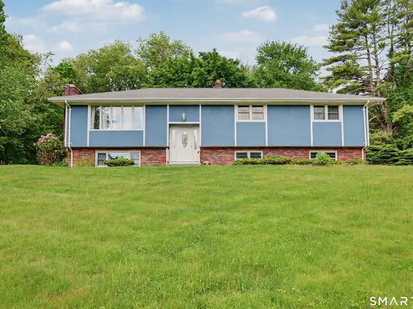 44 Haverhill Road, Trumbull, CT 06611