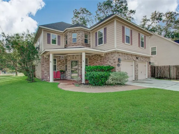 10500 Chateau Lane, Conroe, TX 77385