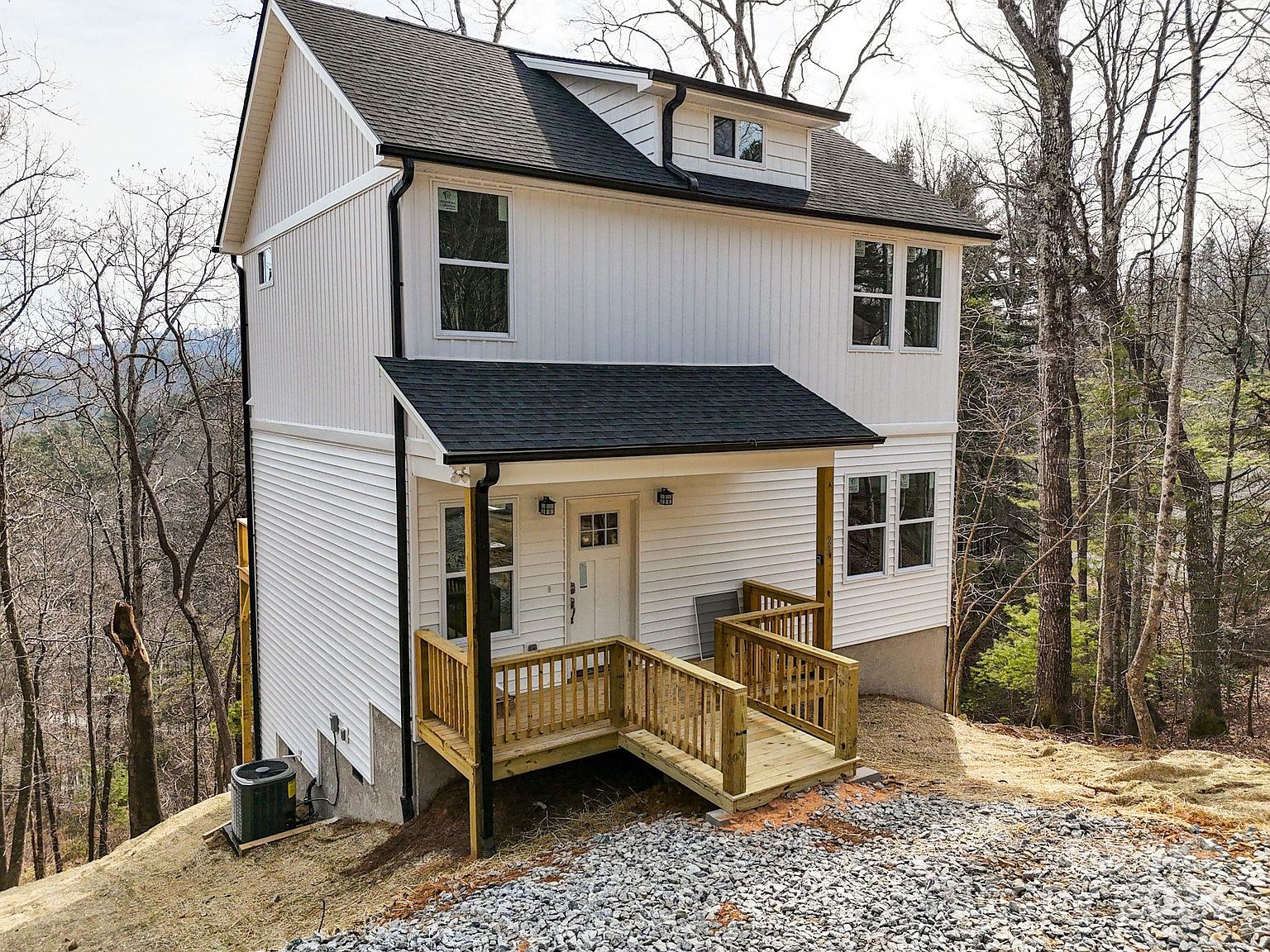 23 Terrapin Trl, Flat Rock, NC 28731 | Zillow