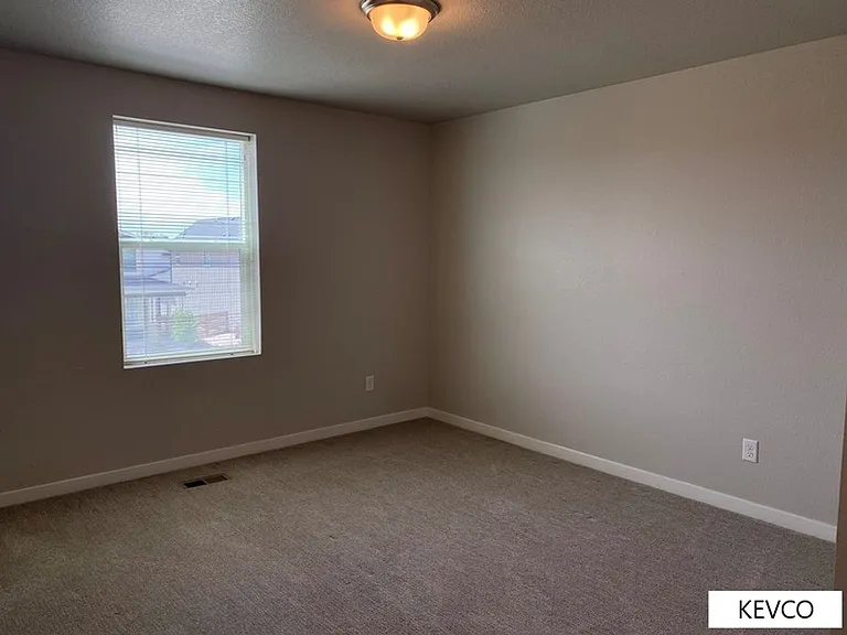 2950 Sykes Dr — Photo 18