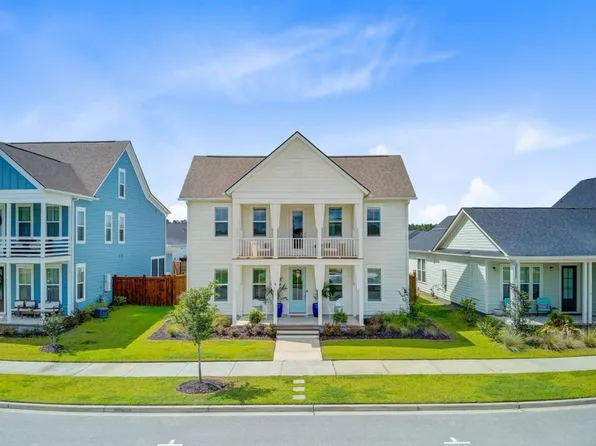 176 Midtown Ave, Summerville, SC 29486