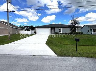 371 SW Aero Cir, Port Saint Lucie, FL 34953