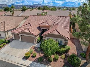 2221 Summerwind Cir, Henderson, NV 89052
