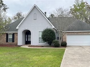 331 Oak Island Dr, Mandeville, LA 70448