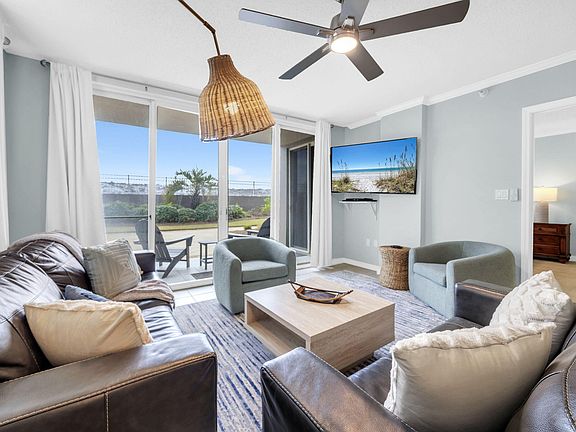 2nd image of 520 Santa Rosa Blvd APT 100
