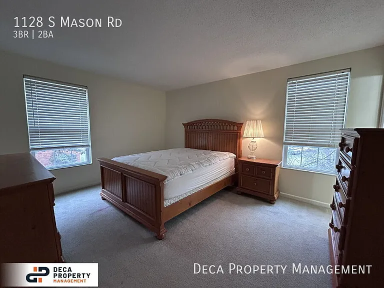 1128 S Mason Rd — Photo 15