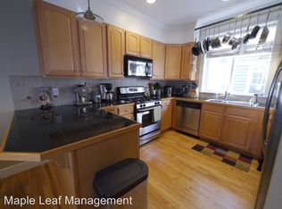 7807B 12th Ave NE, Seattle, WA 98115