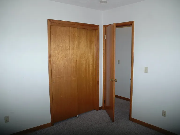 510 Royal Rd — Photo 11