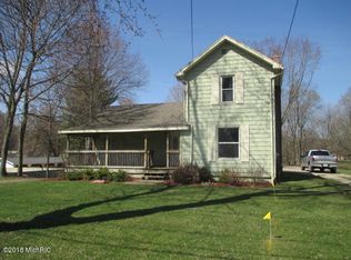 358 Hillsdale St, Hillsdale, MI 49242