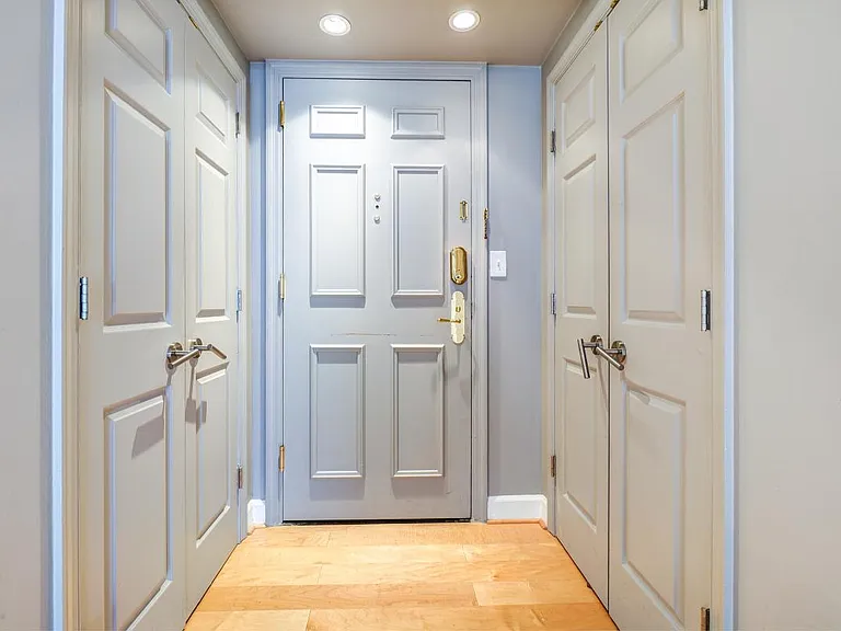 1080 Wisconsin Ave NW #2019 — Photo 6