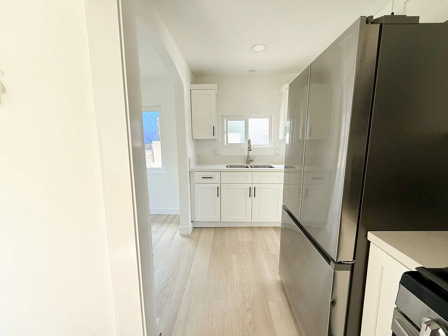 2 bed, $2,395 — Photo 4