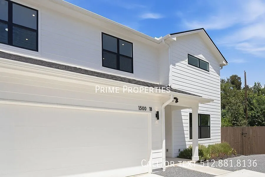 1500 Sylvan Glade #1B