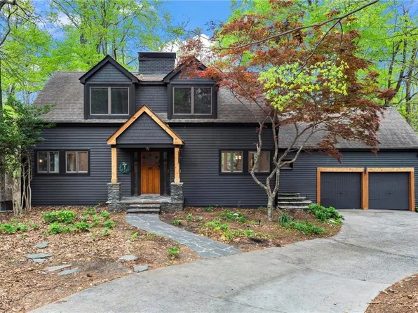 1890 Spalding Dr, Sandy Springs, GA 30350