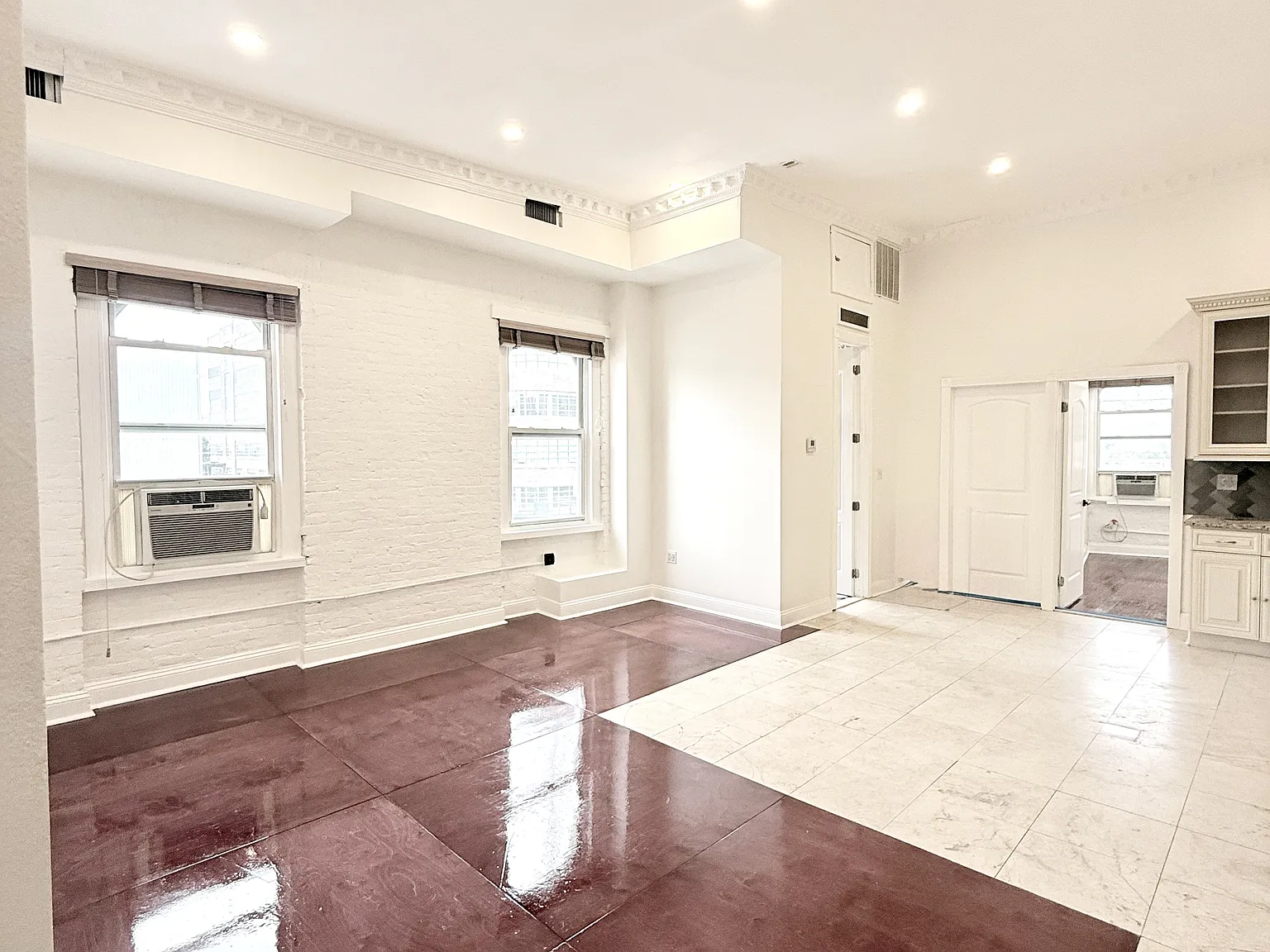 38 Washington Avenue — Photo 2