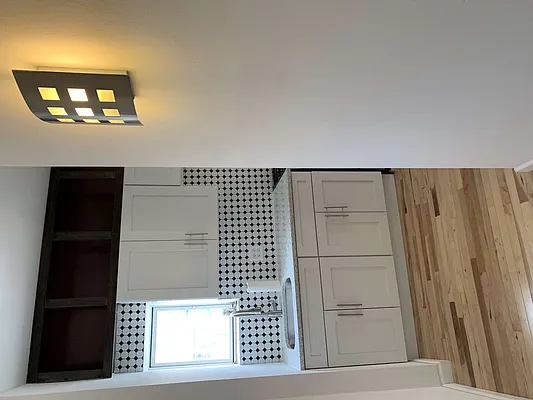 Rented by Flatiron Real Estate Advisors LLC | media 15