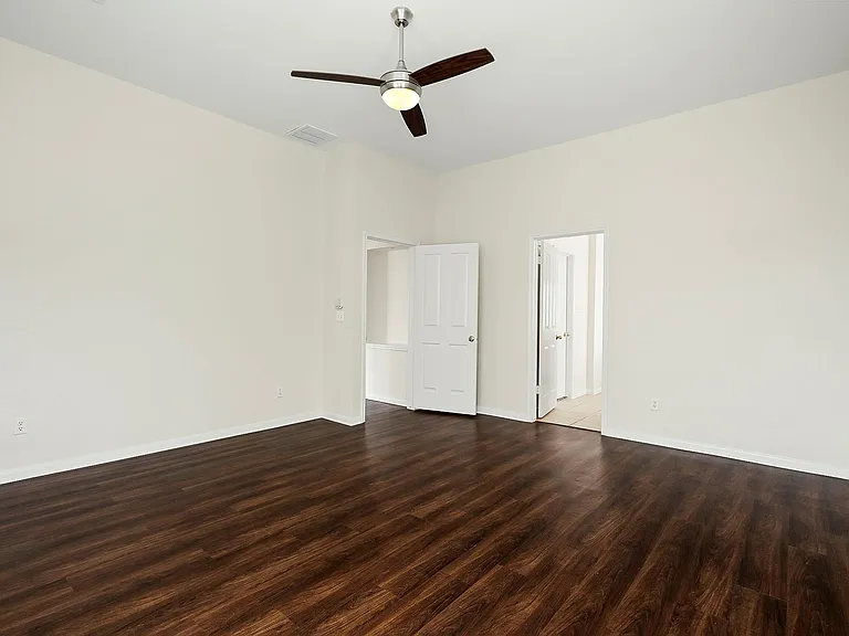 6921 Auckland Dr — Photo 21