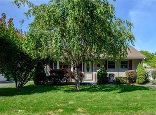 120 Shuttlemeadow Rd, Plainville, CT 06062